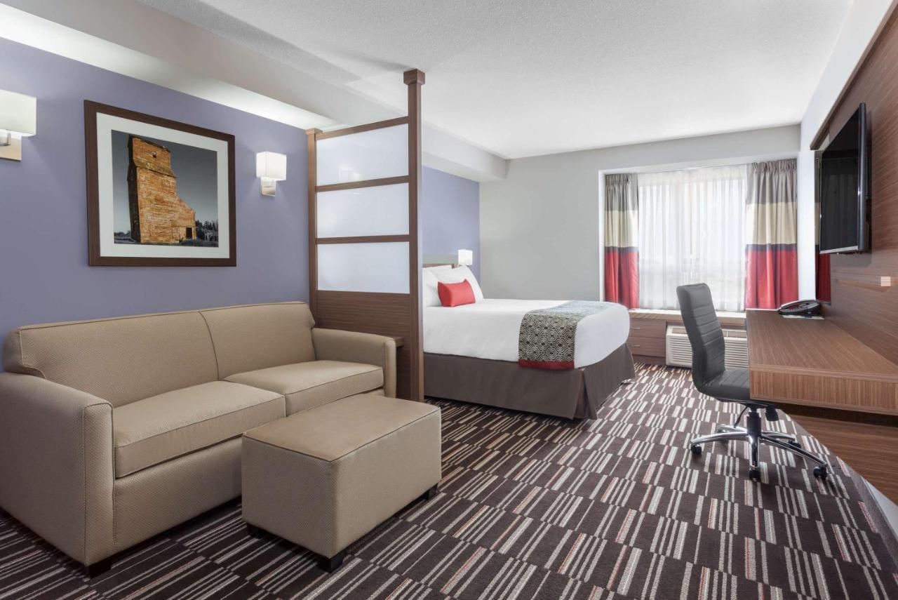 Microtel Inn & Suites By Wyndham Oyster Bay Ladysmith Quarto foto